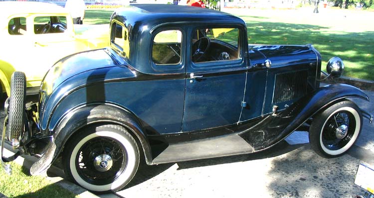 32 Ford 5W Coupe
