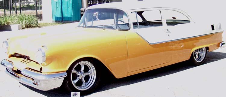 55 Pontiac 2dr Sedan