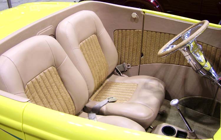 32 Ford Hiboy Roadster Custom Interior