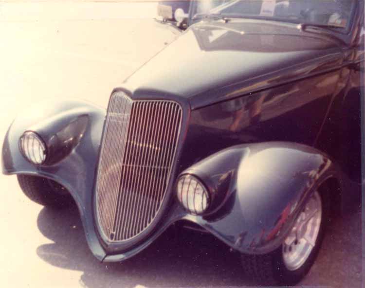 33 Ford Chopped Victoria Sedan